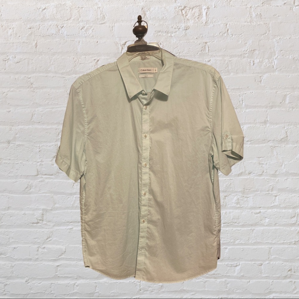 Mens Calvin Klein XL Slim Fit button Up